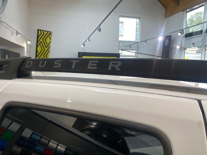 Dacia Duster I Laureate 1.6 SCe 4x4 — photo 12