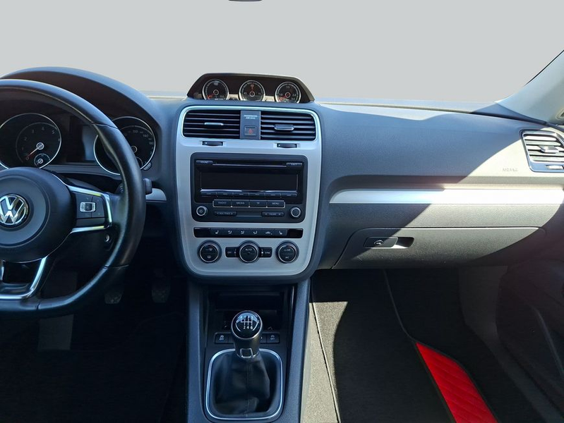 Volkswagen Scirocco 1,4 TSI CLIMATRONIC PDC GRA SHZ 17'' — photo 14