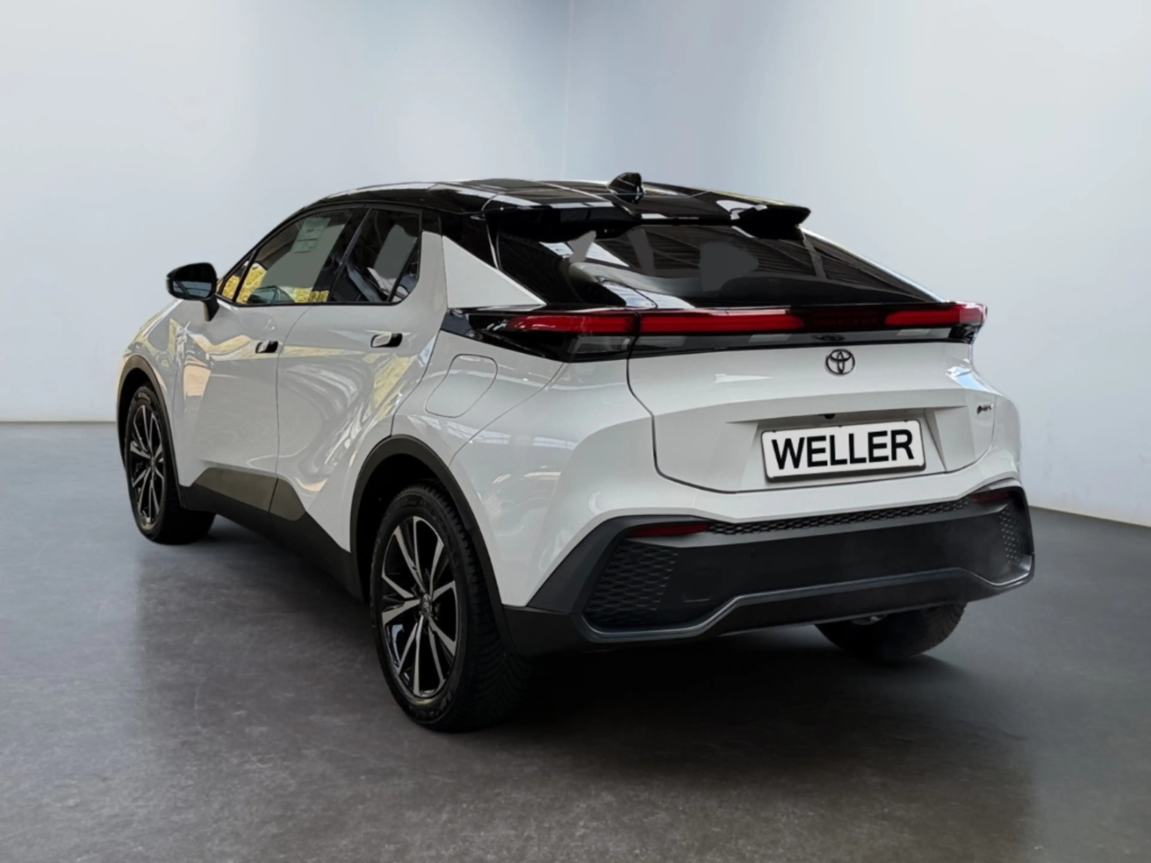 Toyota C-HR 1.8 Hybrid Teamplayer *Technik Paket*CAM*SHZ* — photo 7