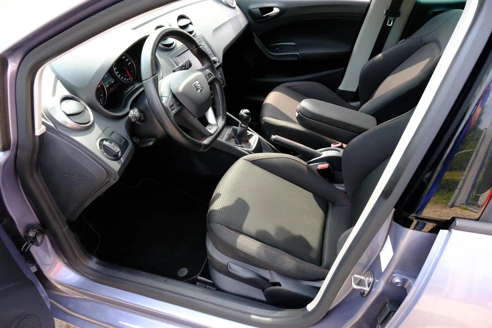 SEAT Ibiza 1.0 EcoTSI FR Connect 5-drs Xenon|Navi |Sportstoel Grijs - 2