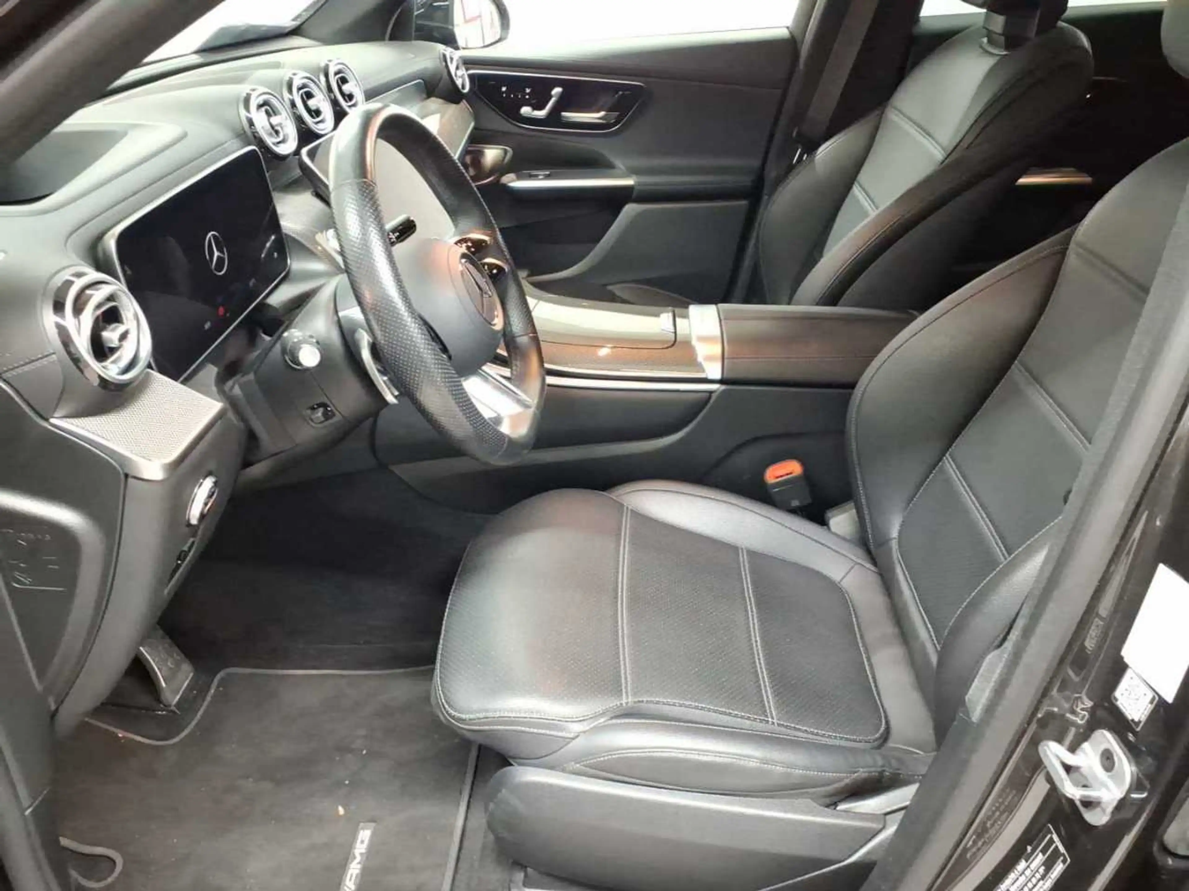 Mercedes-Benz GLC 220 GLC220d-AMG Adv Premium+ AHK PANO Assi+ — photo 7