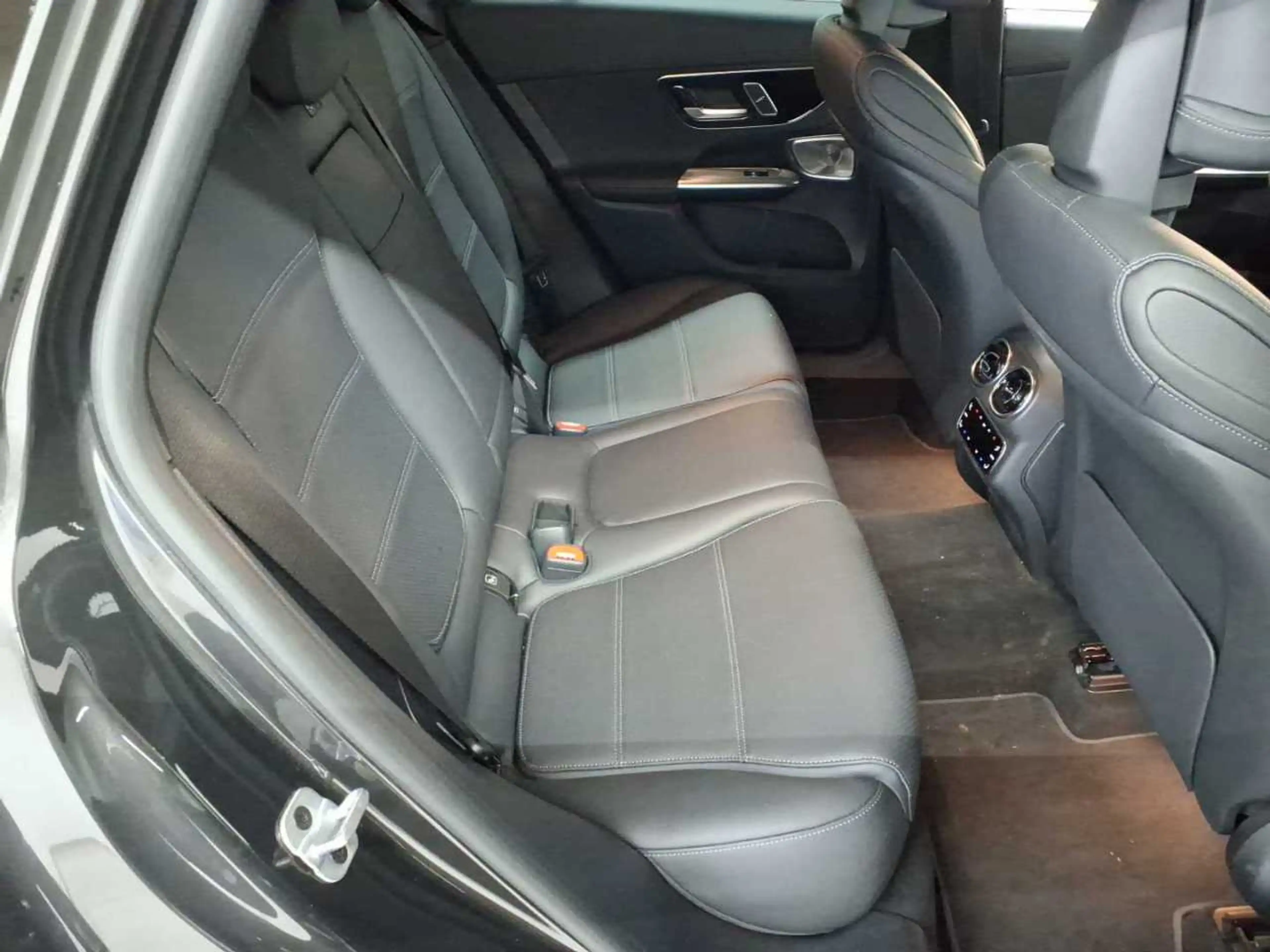 Mercedes-Benz GLC 220 GLC220d-AMG Adv Premium+ AHK PANO Assi+ — photo 14