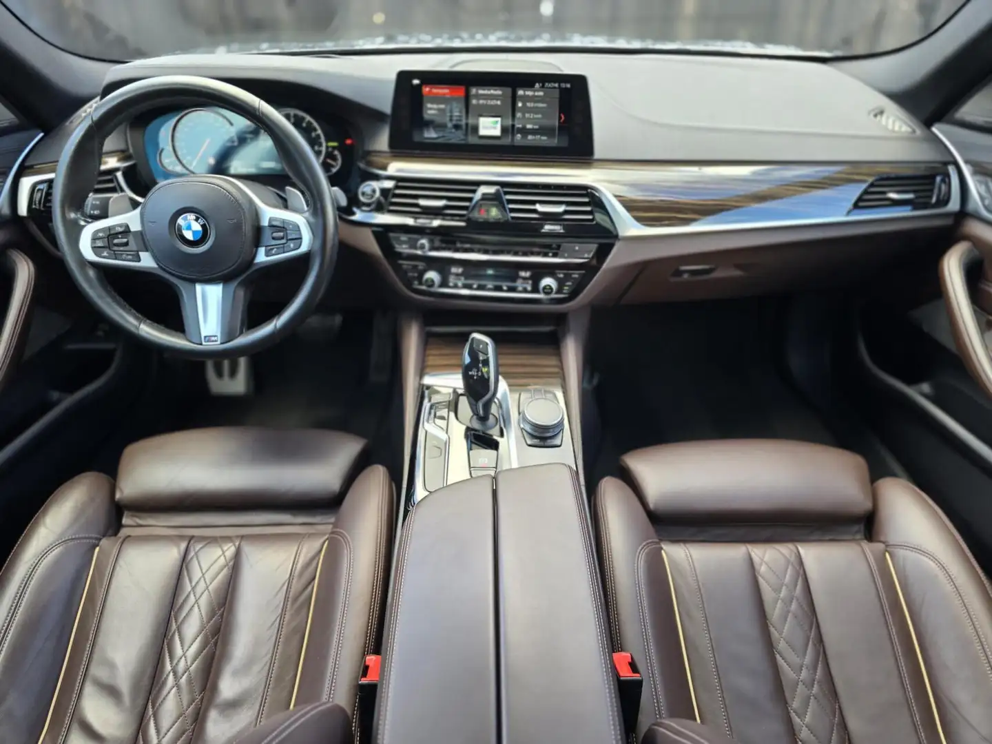 BMW 540 5-serie Touring 540i xDrive M-sport| Individual| N Wit - 2