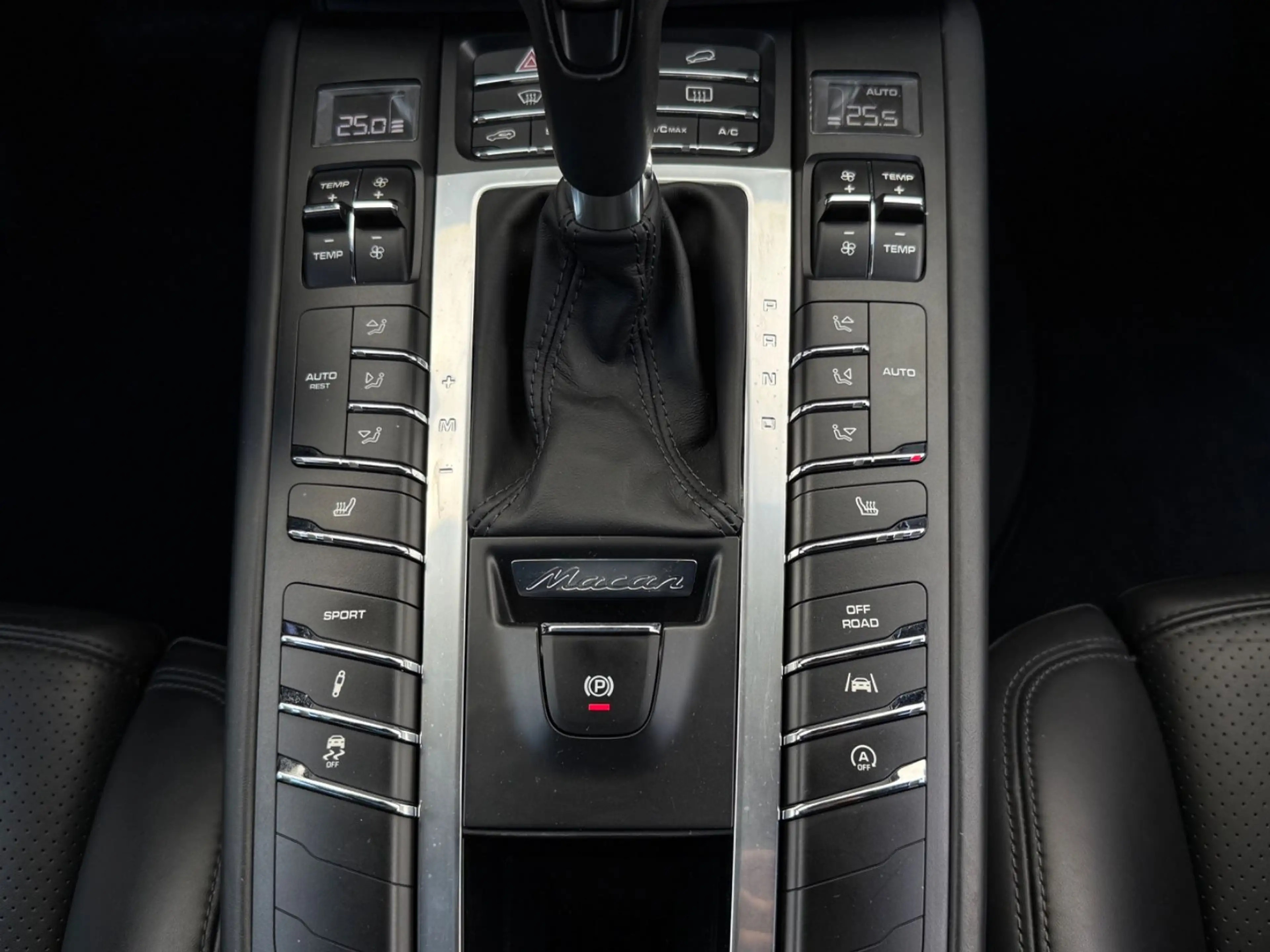 Porsche Macan S Diesel *360°*PANO*ACC*BOSE*AHK — photo 26