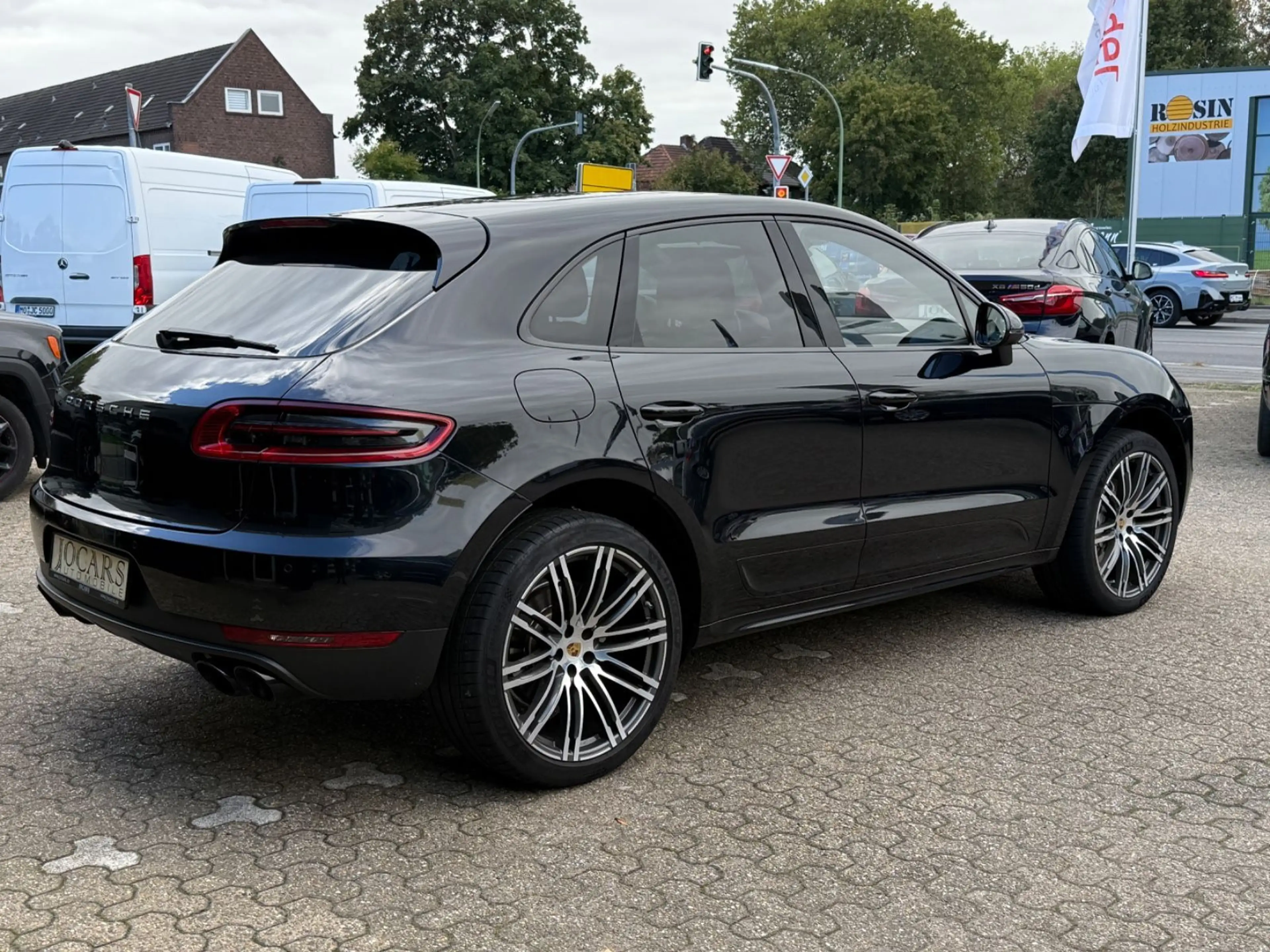 Porsche Macan S Diesel *360°*PANO*ACC*BOSE*AHK — photo 9