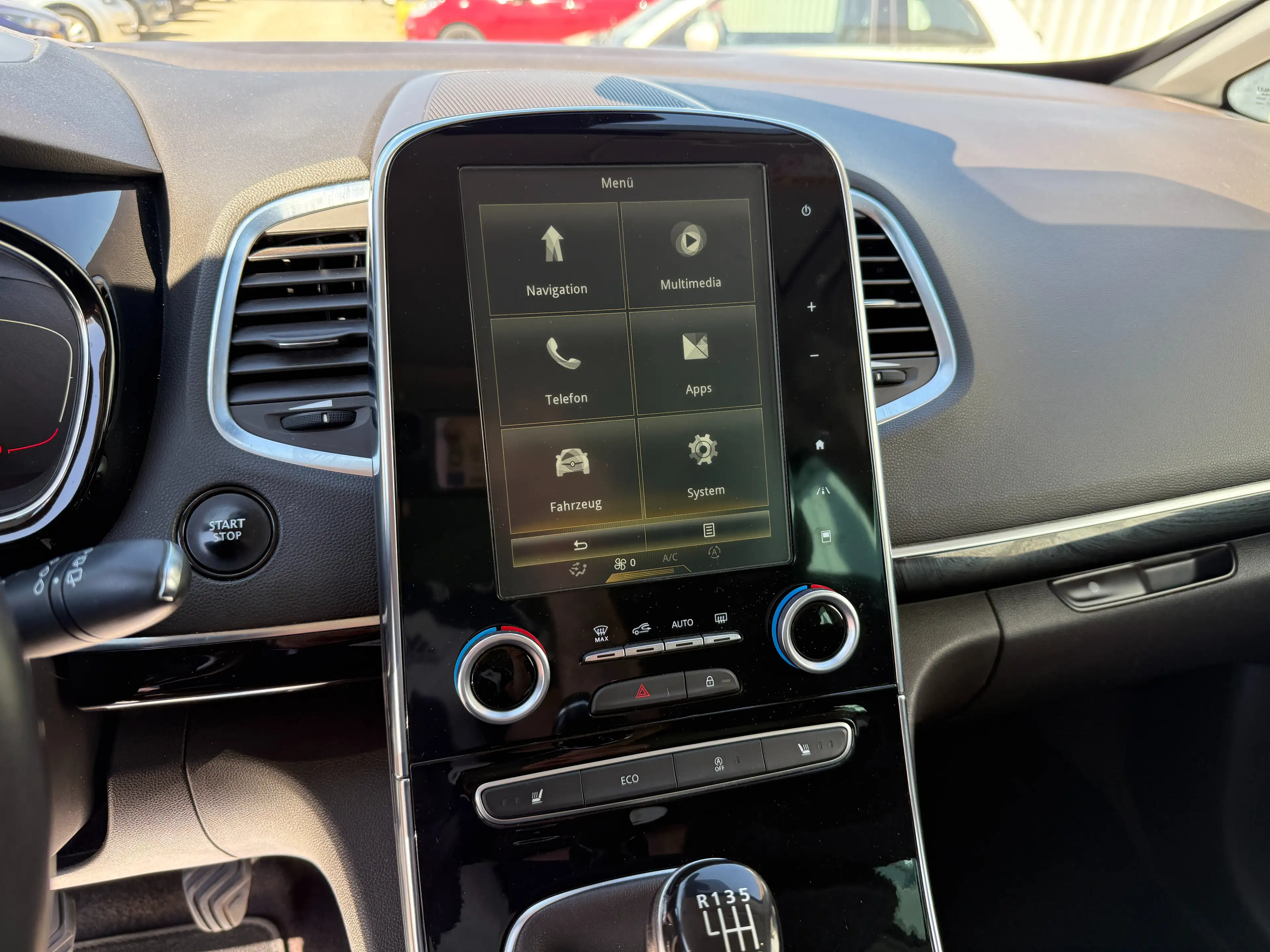 Renault Espace Intens — photo 11