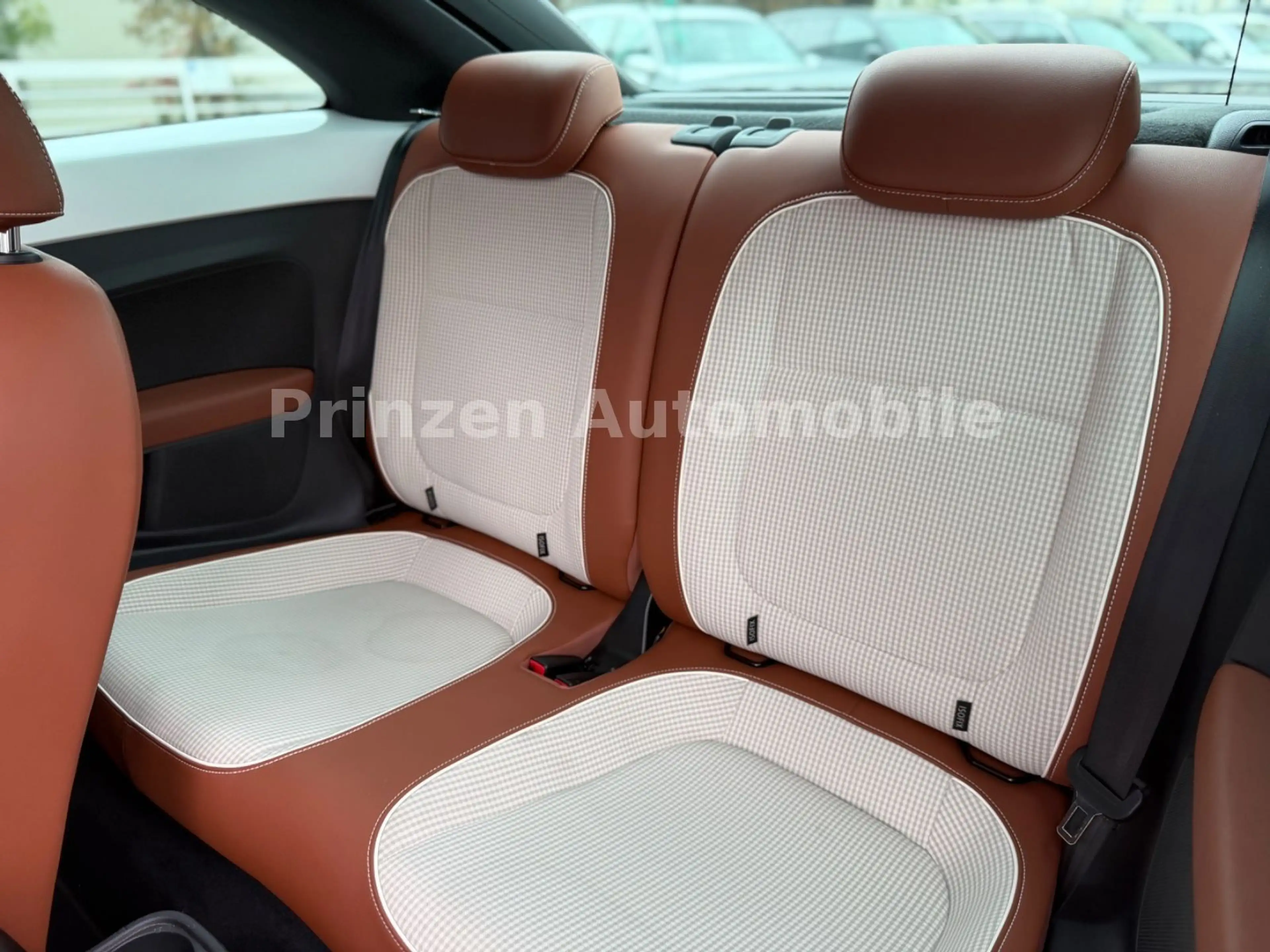Volkswagen Beetle 1,2 TSI Cup BMT*Panorama*Sitzhzg*Open SKY — photo 11