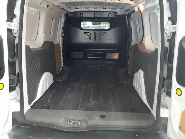 Ford Transit view 15