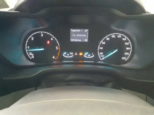 Ford Transit view 11