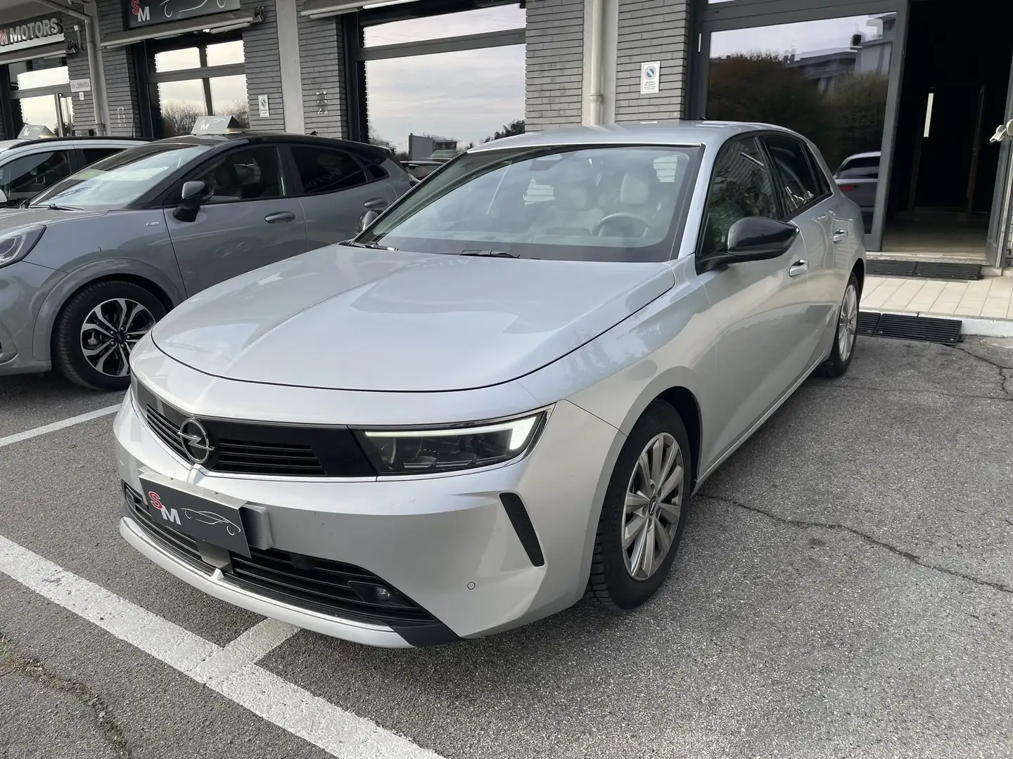 Opel Astra EDITION Silber - 2