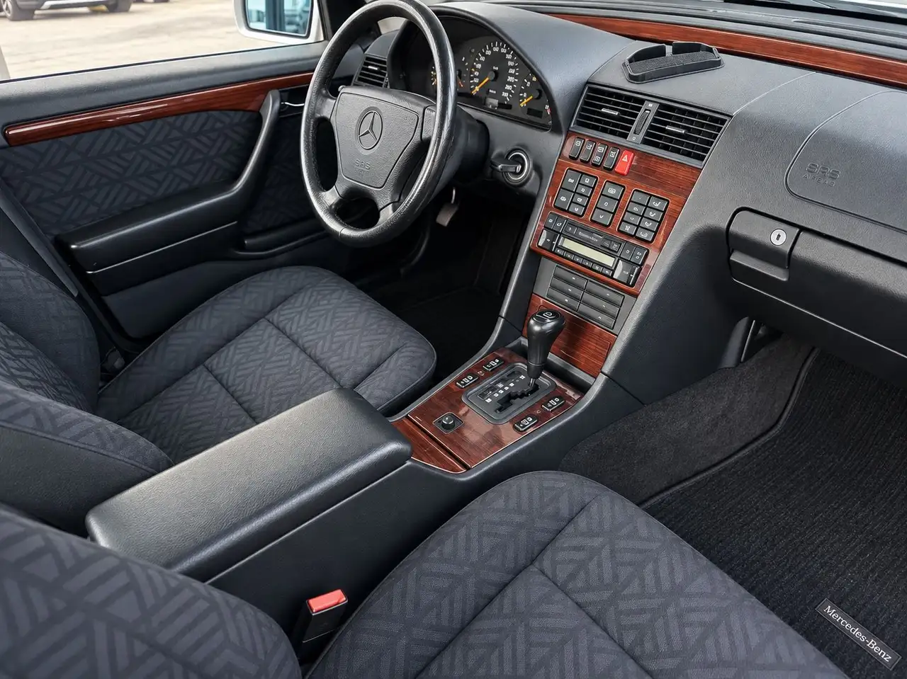 Mercedes-Benz C 200, foto 6