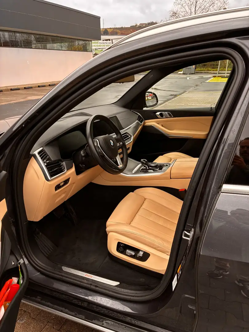 BMW X5 xDrive45e - 1