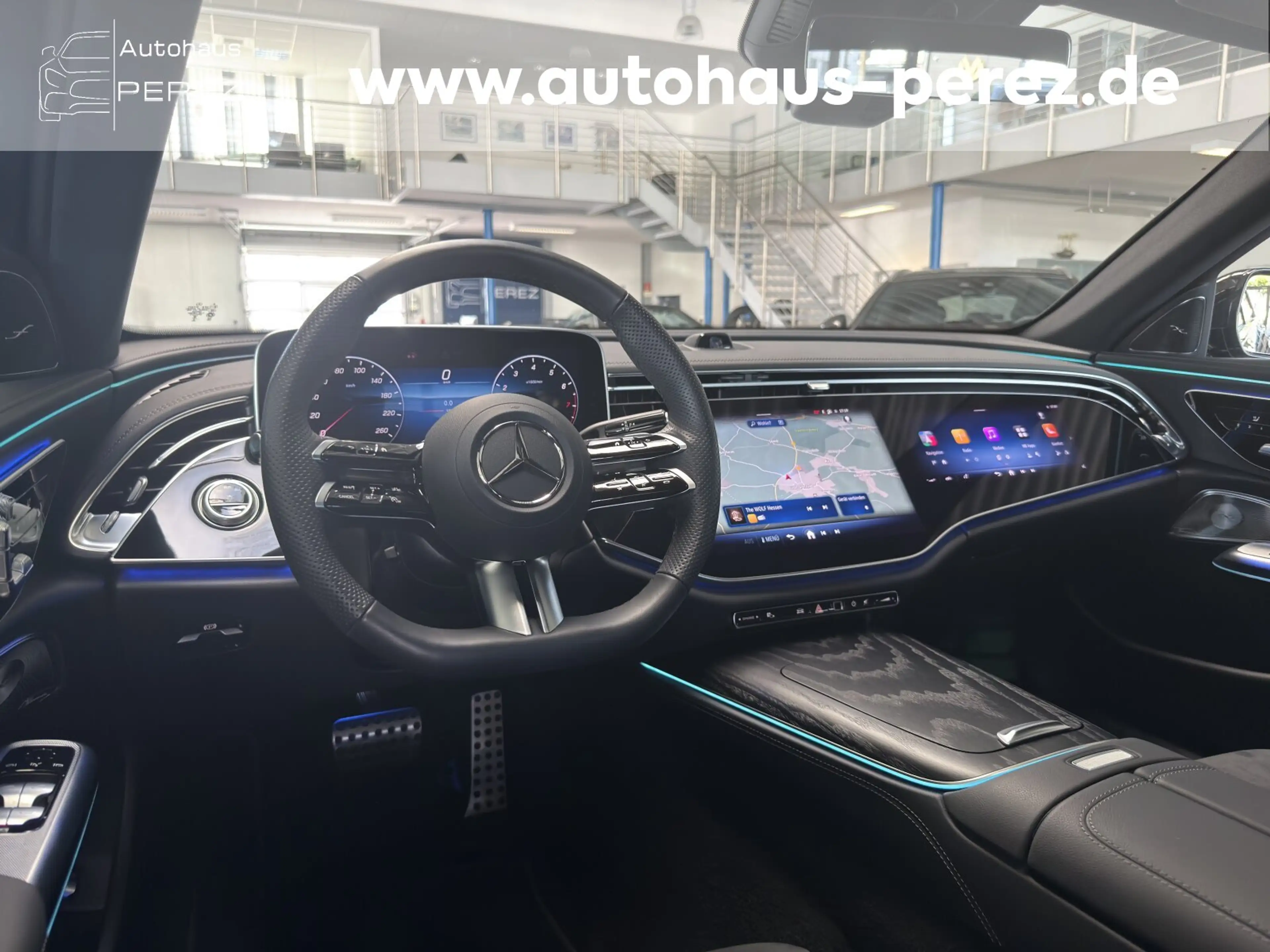Mercedes-Benz E 450 E 450 AMG PREMIUM SUPERSCREEN-HUD-PANORAMA-NIGHT — photo 10