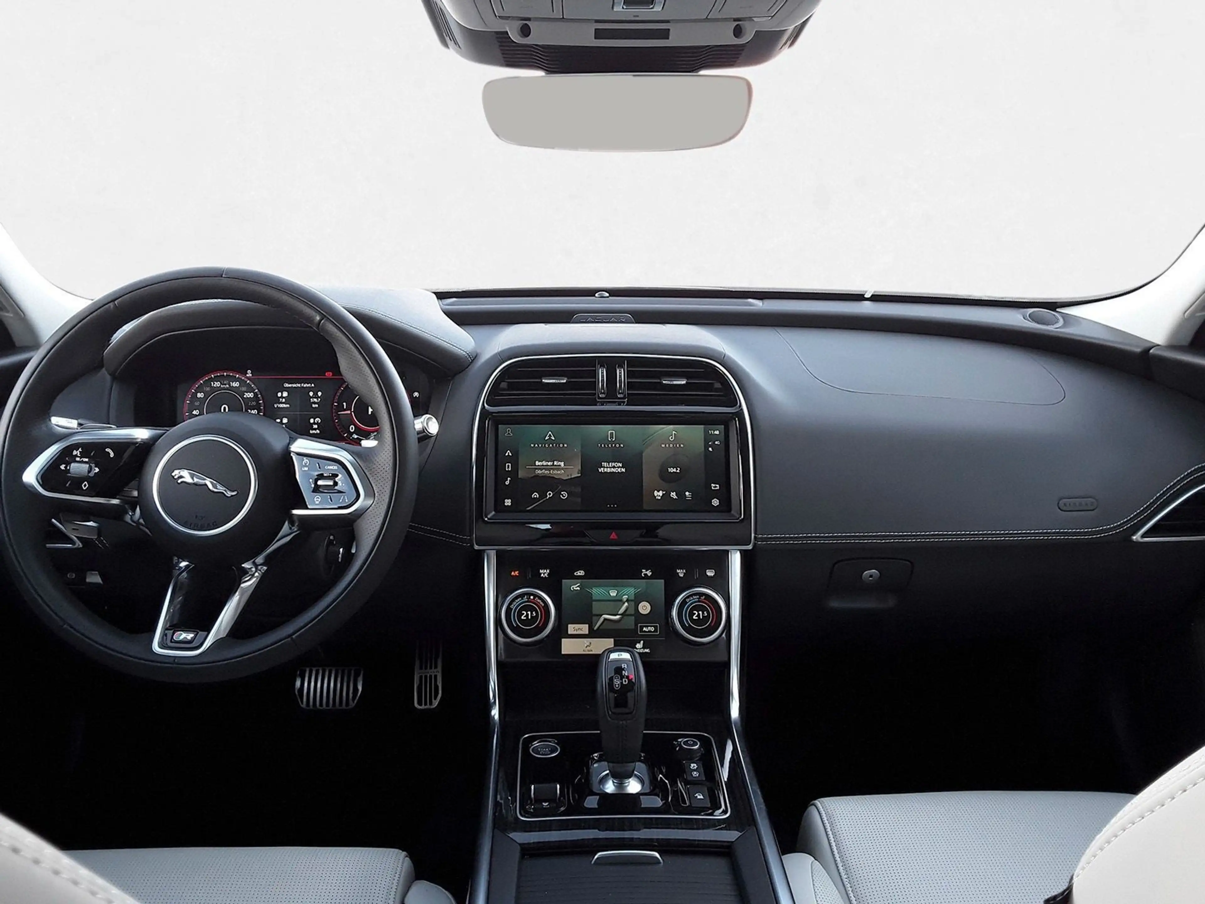 Jaguar XE R-Dynamic HSE AWD D200 Vollausstattung — photo 4