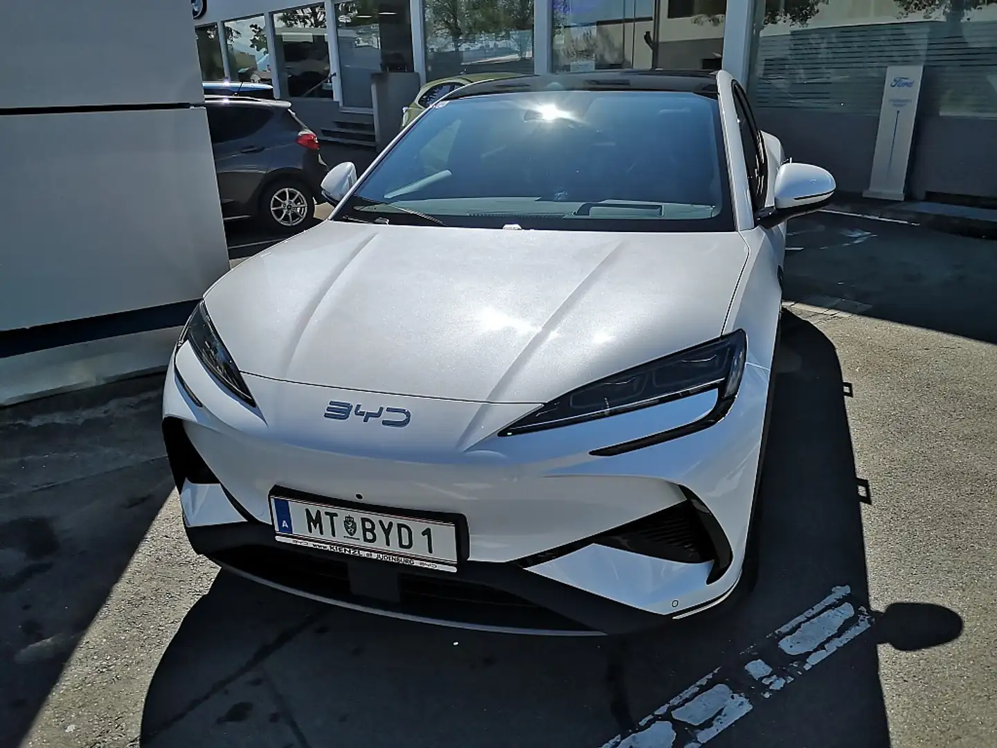 BYD Sealion 7 Excellence Österreich Paket 91.5 kWh AWD Biały - 2