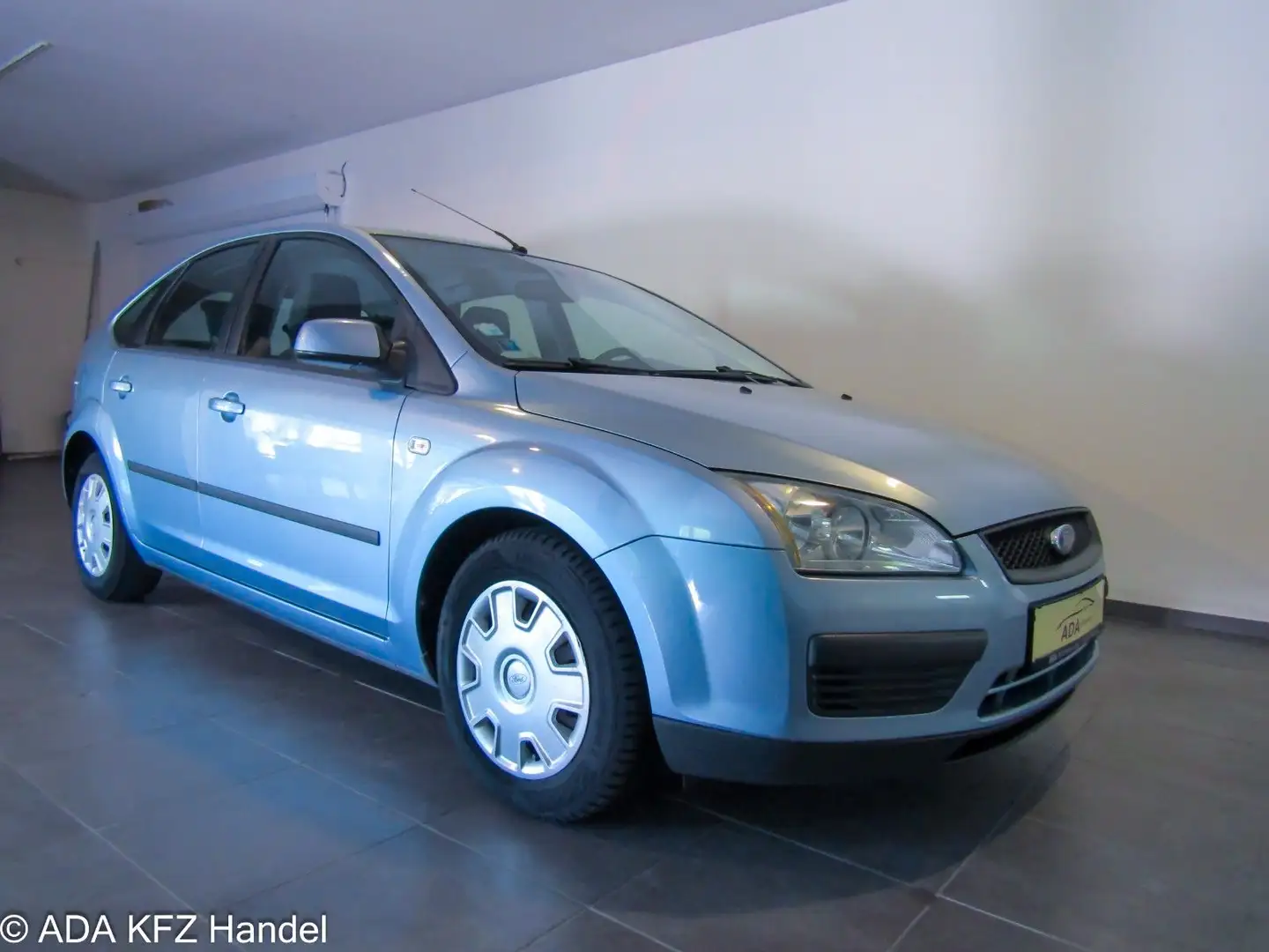 Ford Focus Lim. Fun X,Navi,Zweite Hand,HU&AU Neu Blu/Azzurro - 1
