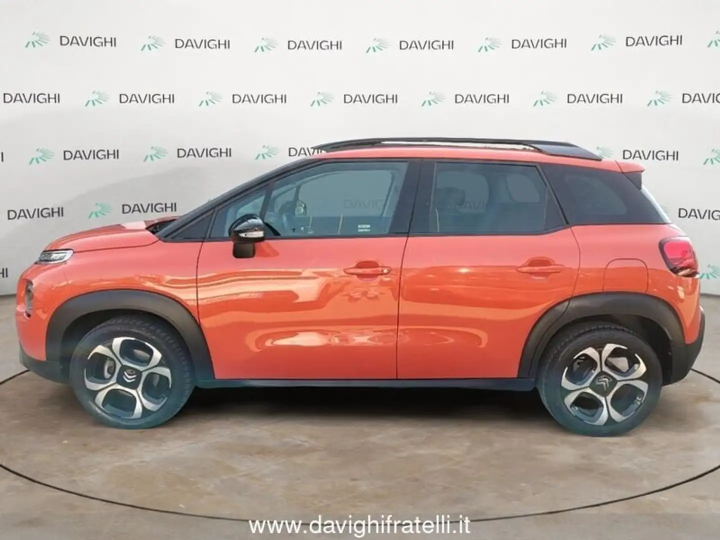 Citroen C3 Aircross PureTech 110 S&S Shine Arancione - 2