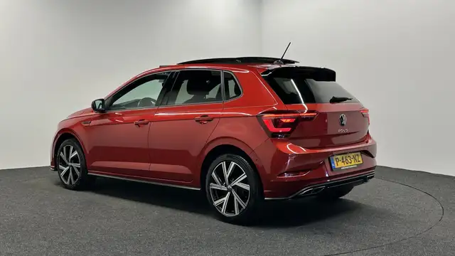 Volkswagen Polo view 4