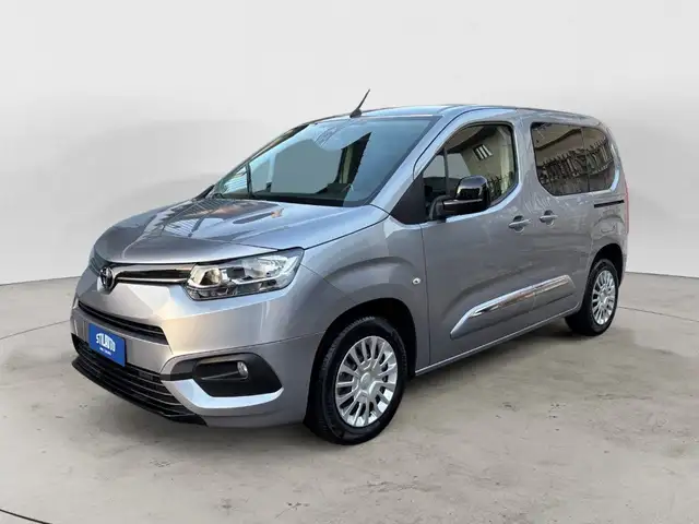 Toyota Proace City Verso 1.5D 100 CV S&S L1 Lounge GANCIO