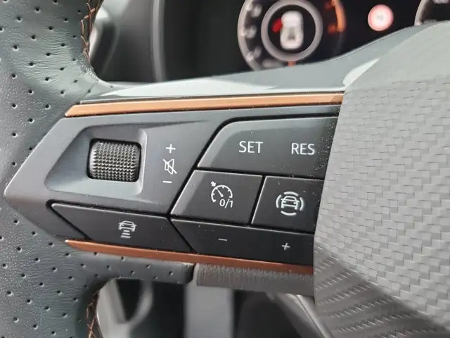 Cupra Leon view 13