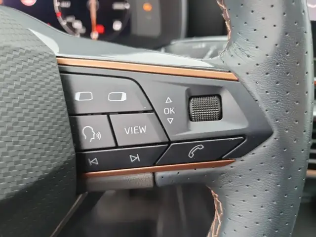 Cupra Leon view 14