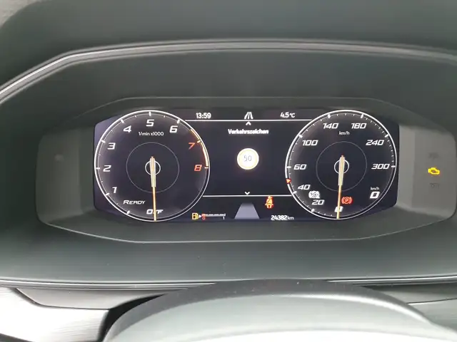 Cupra Leon view 10