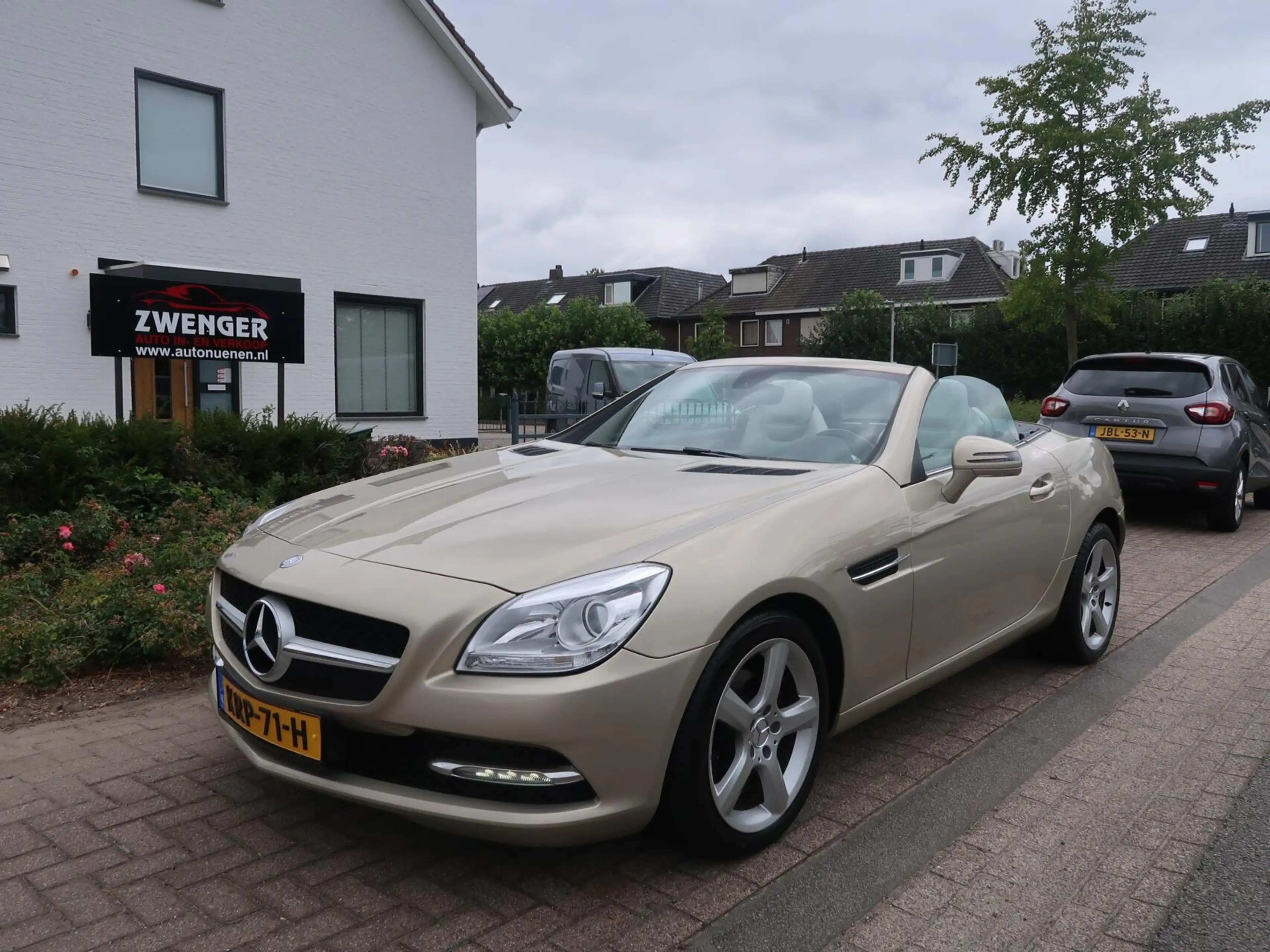 Mercedes-Benz SLK 200 Aut MAGIC SKY-PANORAMADAK|CARPLAY|VLEUGELDEUREN|AI