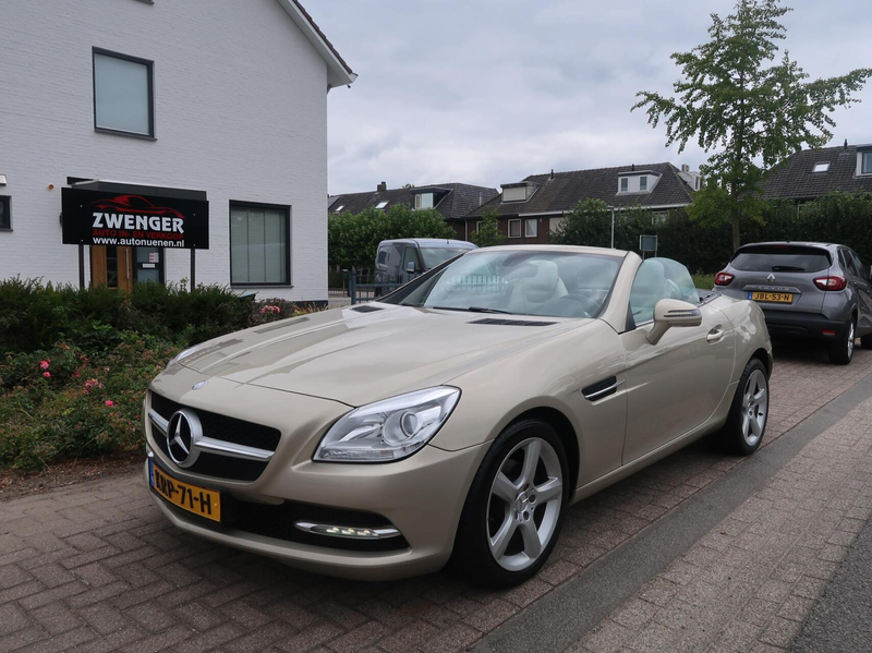 Mercedes-Benz SLK 200 Aut MAGIC SKY-PANORAMADAK|CARPLAY|VLEUGELDEUREN|AI