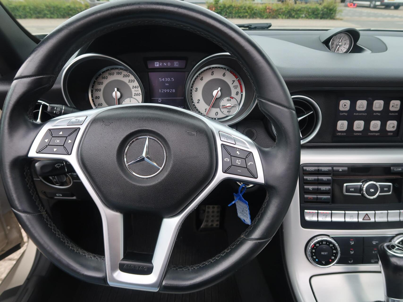 Mercedes-Benz SLK 200 Aut MAGIC SKY-PANORAMADAK|CARPLAY|VLEUGELDEUREN|AI — photo 10