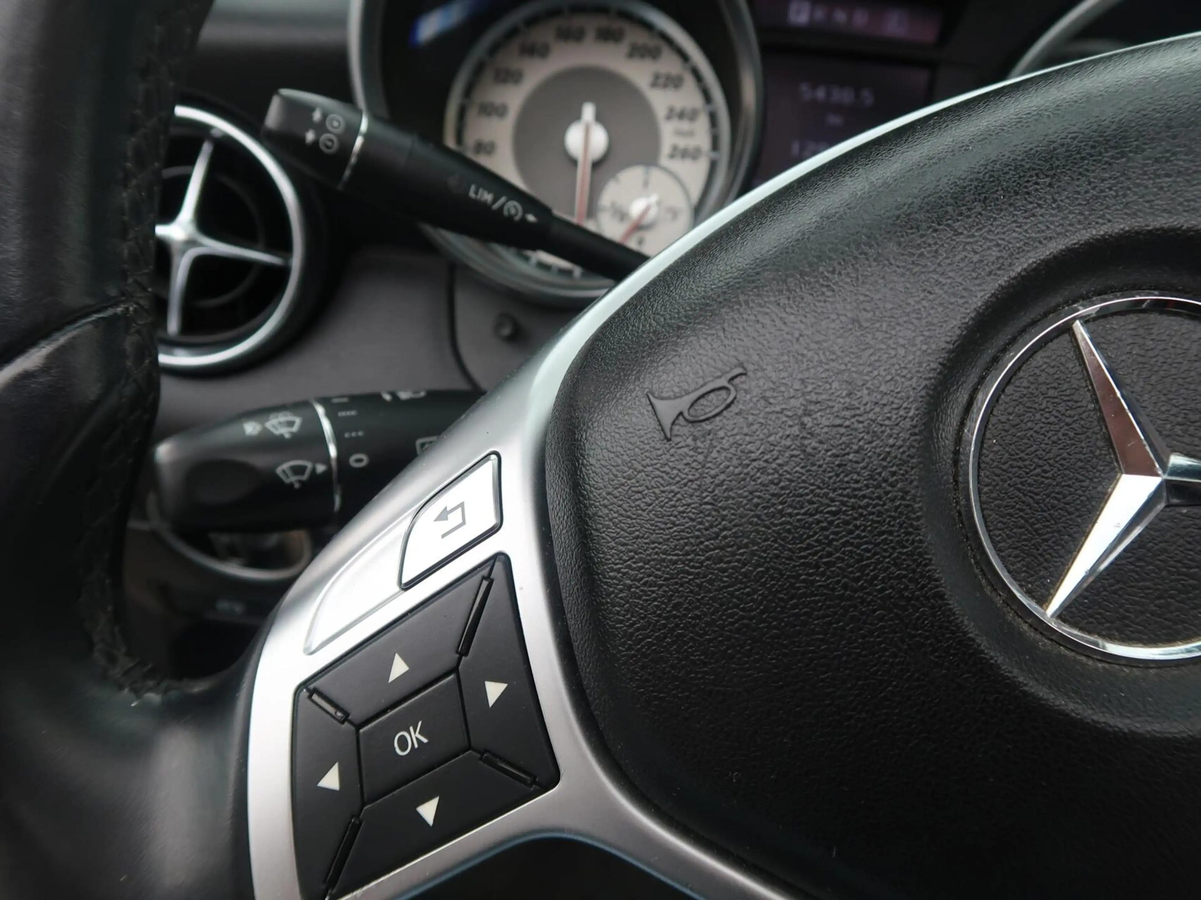 Mercedes-Benz SLK 200 Aut MAGIC SKY-PANORAMADAK|CARPLAY|VLEUGELDEUREN|AI — photo 12