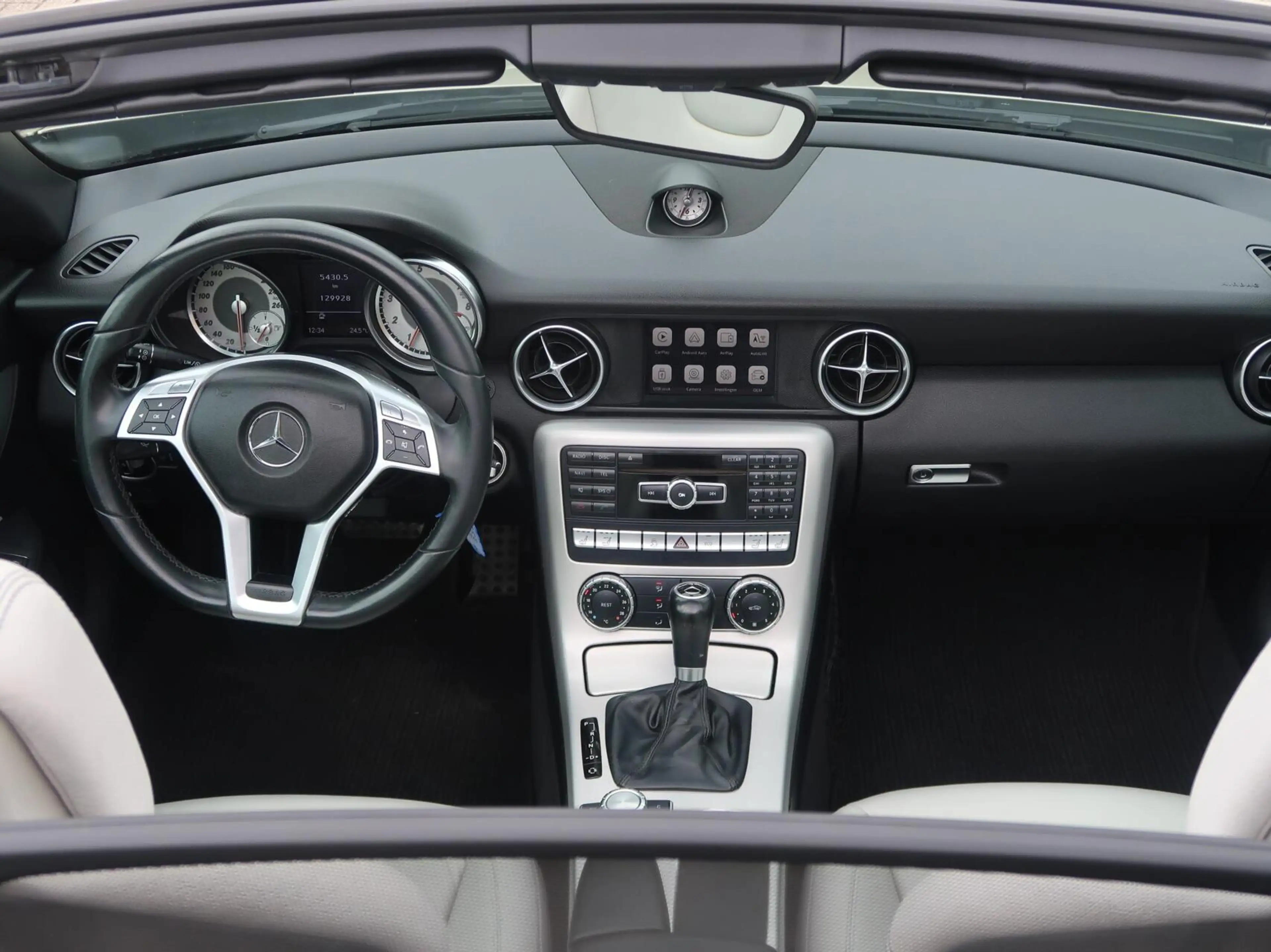 Mercedes-Benz SLK 200 Aut MAGIC SKY-PANORAMADAK|CARPLAY|VLEUGELDEUREN|AI — photo 9