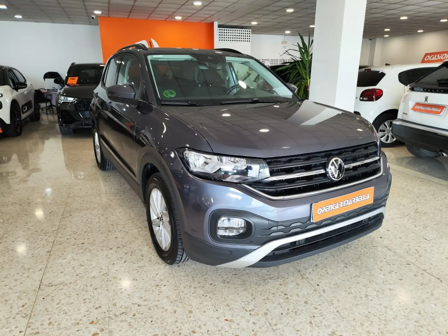 Volkswagen T-Cross 1.0 TSI Advance DSG7 81kW Grau - 1