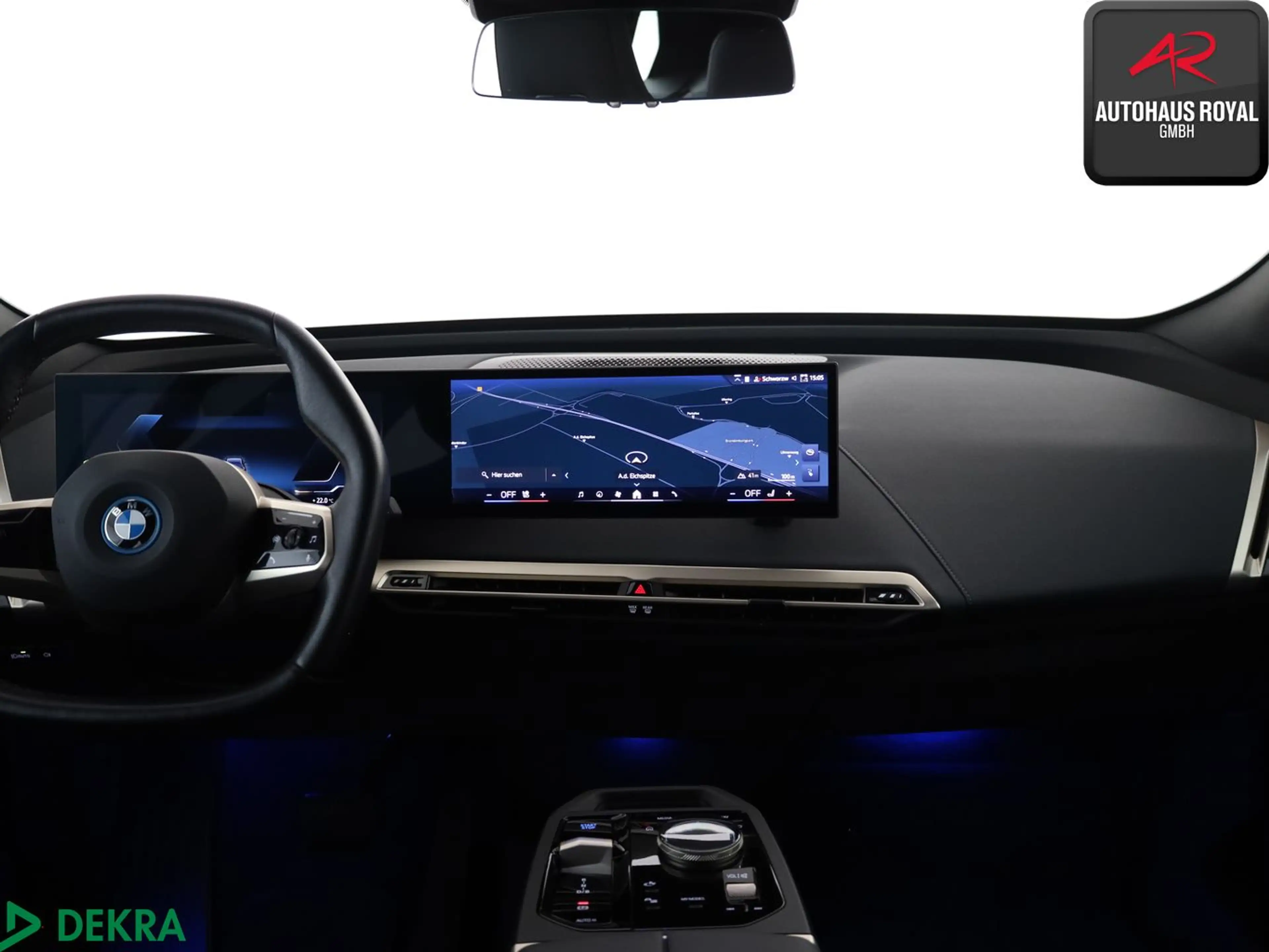 BMW iX xDrive50 SPORT SKYLOUNGE,360GRAD,SITZKLIMA,SH — photo 9