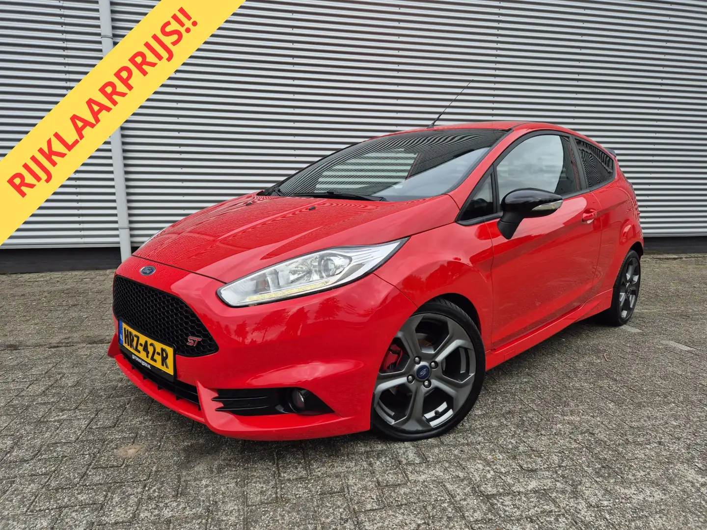 Ford Fiesta 1.6 ST2,airco,cruise,navigatie/camera,stoelverwarm Rojo - 1