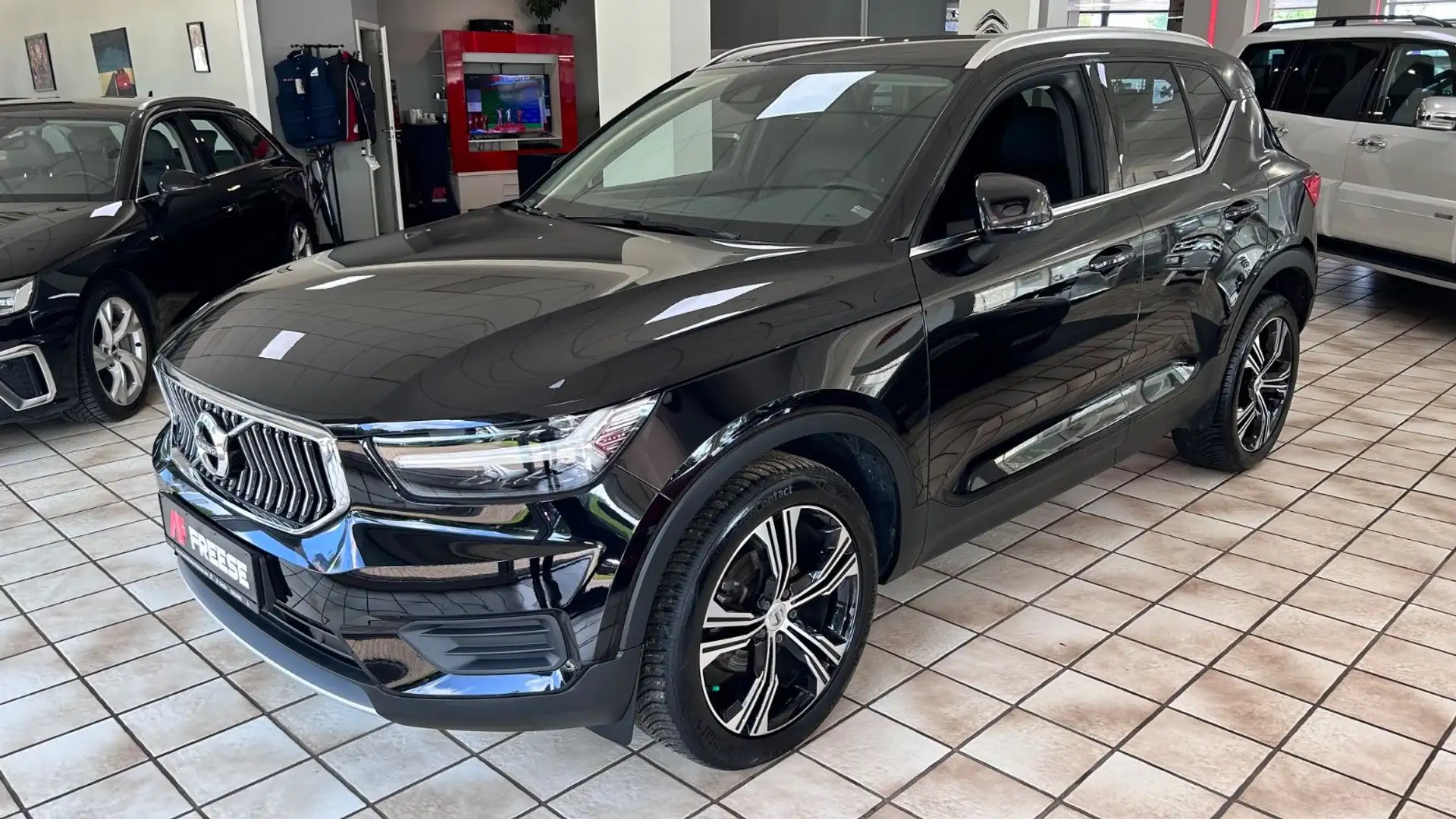 Volvo XC40 Inscription 2WD, 1. Hd., Scheckheft - TOP ! Negro - 1