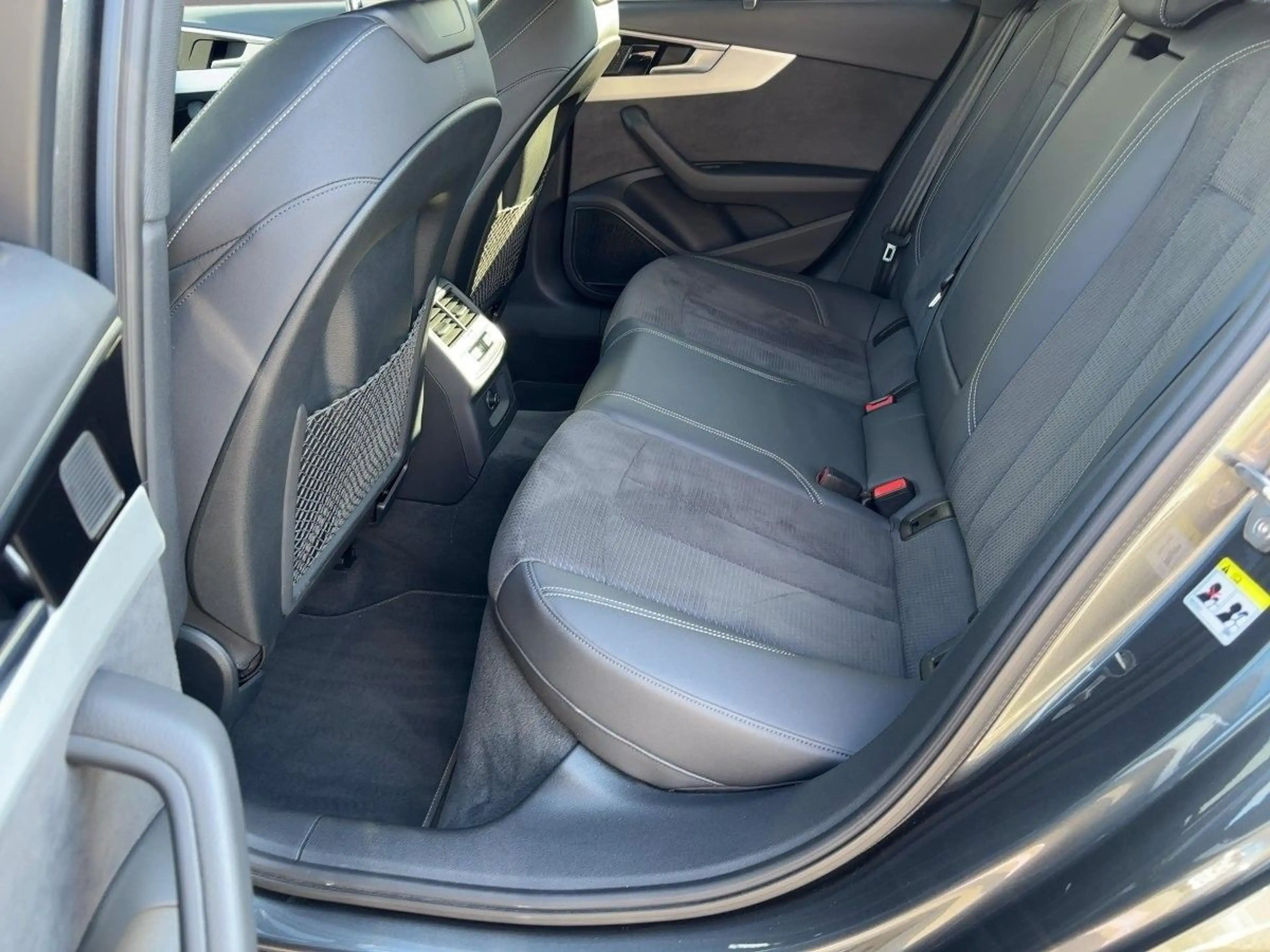 Audi S4 TDI tiptronic AHZV B&O Matrix LED — photo 9