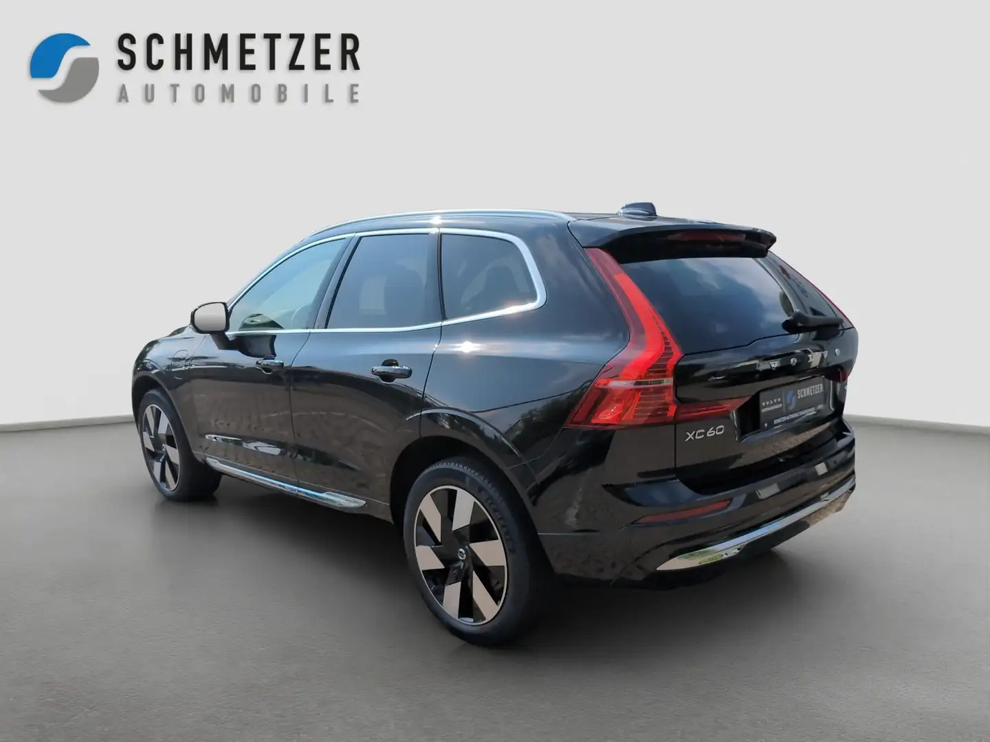 Volvo XC60 +T6+AWD+Plus+Bright+Standhzg+Pano+ESitze-Mem Schwarz - 2