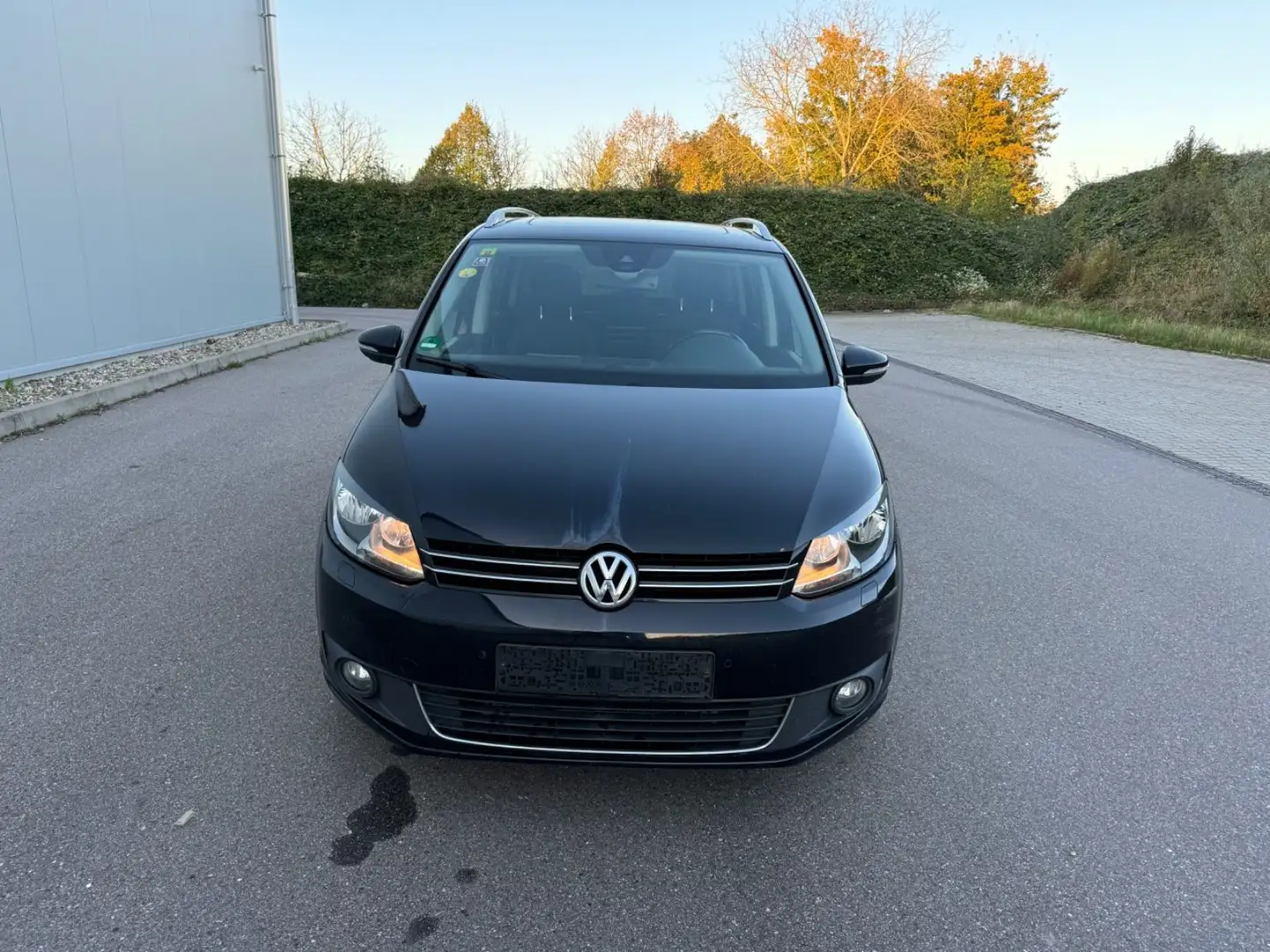 Volkswagen Touran Cup*PANORAMA* 7 SITZE Zwart - 2