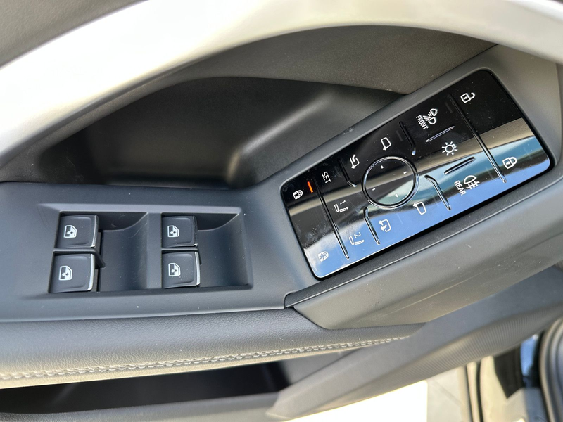 Audi Q5 SUV TFSI quattro LUFTFWK/360°/AHK/LEDER S — photo 9
