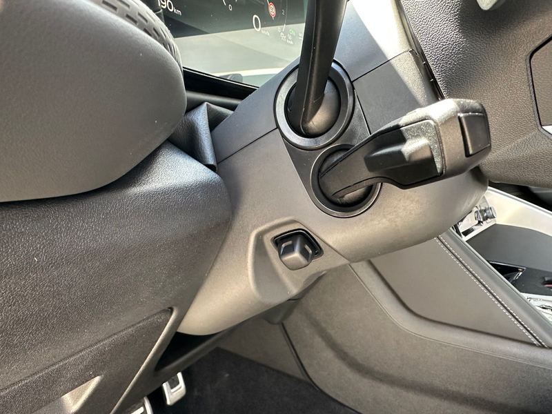 Audi Q5 SUV TFSI quattro LUFTFWK/360°/AHK/LEDER S — photo 14