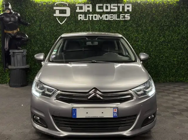 Citroen C4 view 5