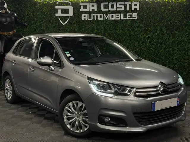 Citroen C4 view 4