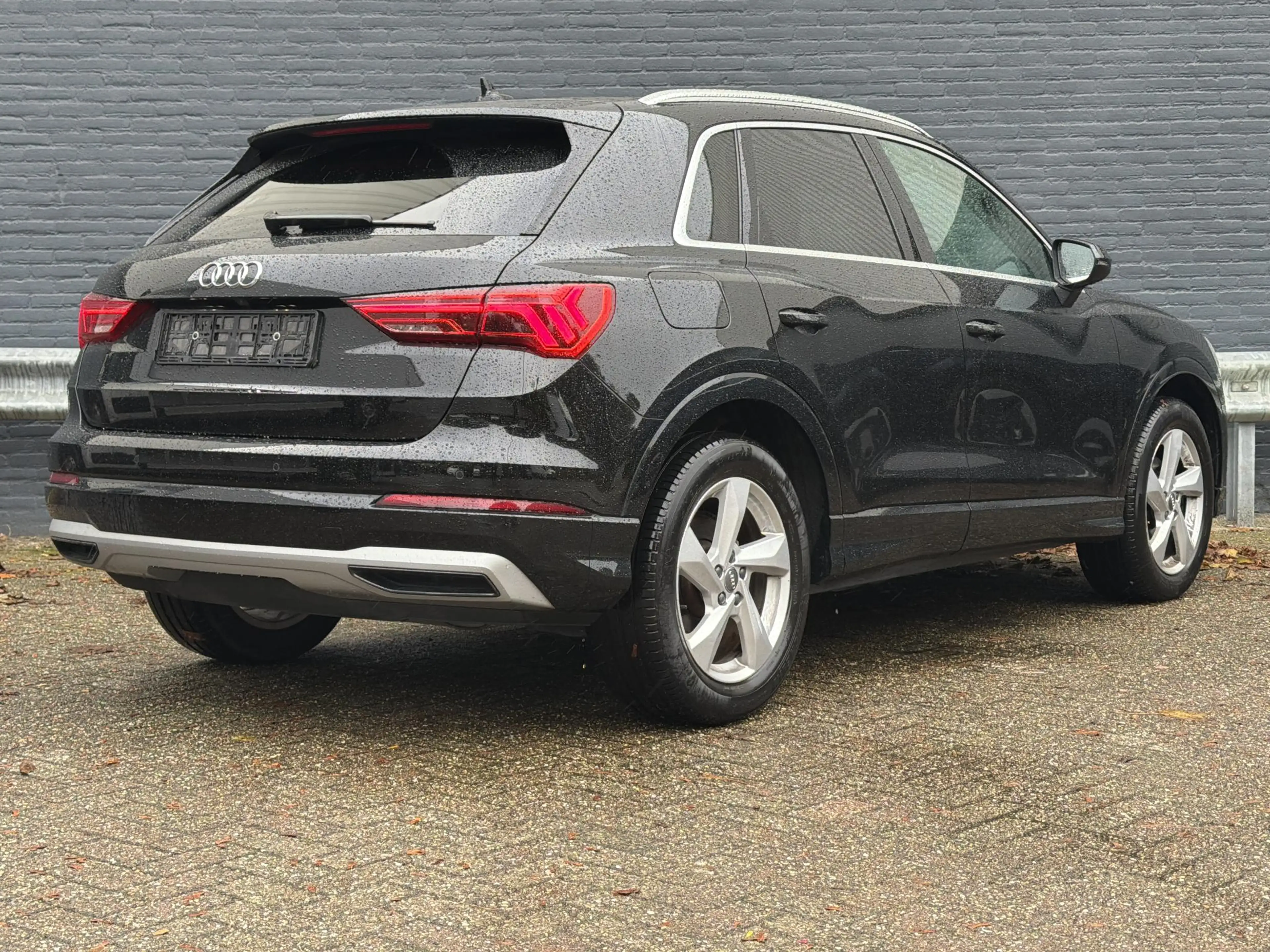 Audi Q3 35 TFSI Advanced edition Automaat | € 16.450,- NET — photo 2