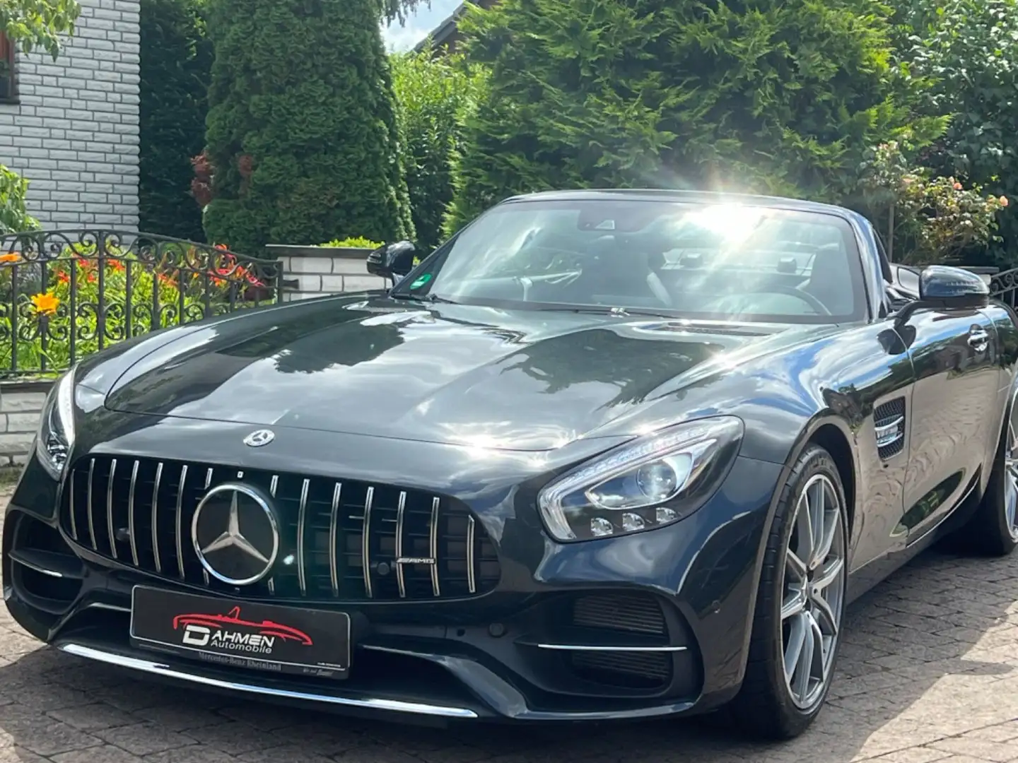 Mercedes-Benz AMG GT Roadster*SPORT-PERFORMANCE*1.HAND Schwarz - 1