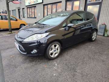 1.4 TDCi 70CV 3 porte Titanium NEOPATENTATI
