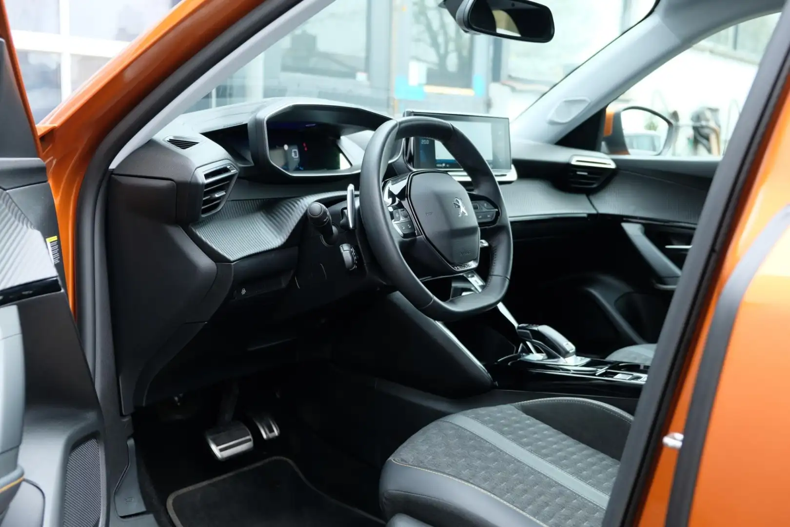 Peugeot 2008 1.2 PureTech *ROADTRIP* 32.821km! Trekhaak/Navi/Ca Orange - 2