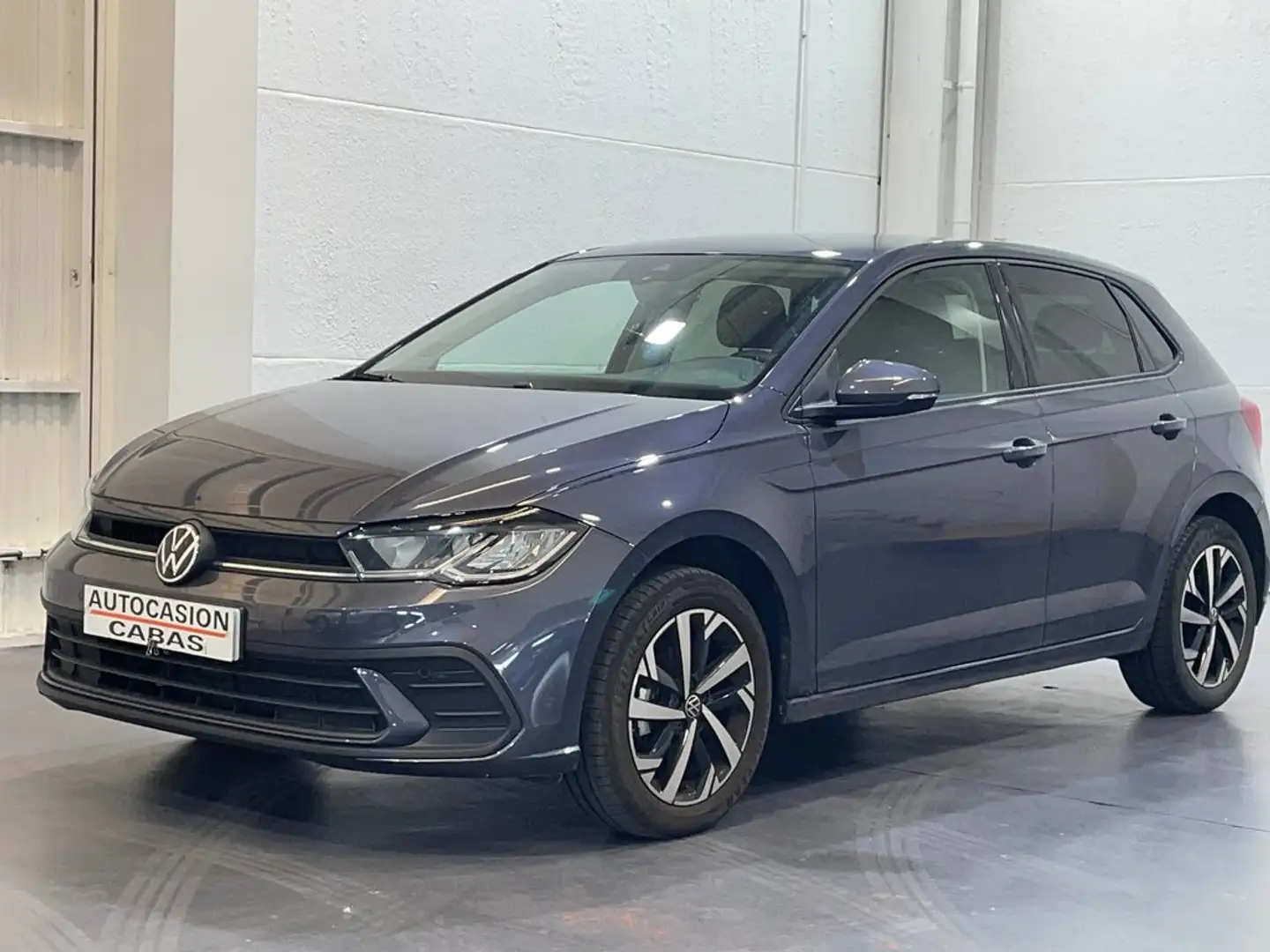 Volkswagen Polo "Más" 1.0 TSI 70kW (95CV) Azul - 1