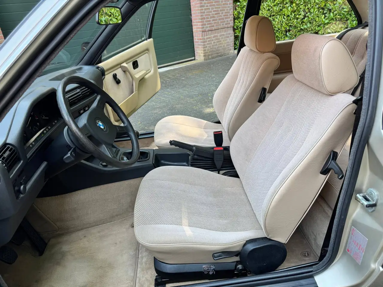 BMW 320 320i, foto 11