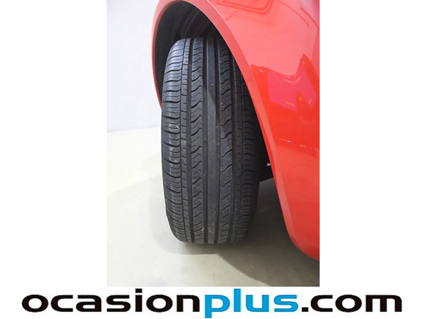 smart city-coupé/city-cabrio Roadster-Coupé 82 Aut. Rouge - 2