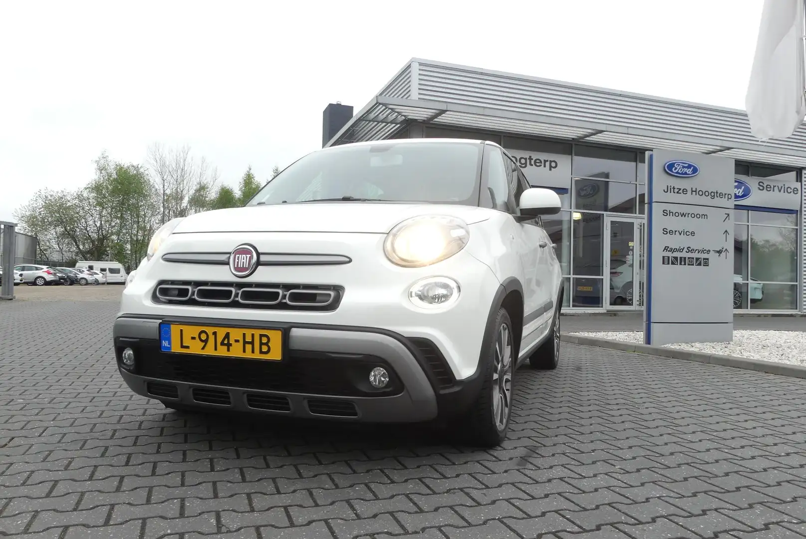 Fiat 500L 1.4 LOUNGE CRUISE CONTROL, AIRCO, CAMERA, APPLE CA Wit - 1